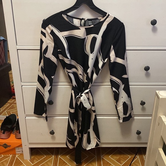 SHEIN Dresses & Skirts - Shein Dress-Small